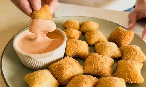 travesseirinho-de-apresuntado-e-queijo-klok